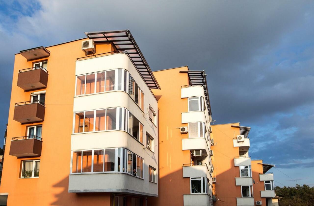Danny House Lejlighed Veliko Tarnovo Eksteriør billede